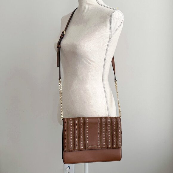 Michael Kors Camel Brown Leather Crossbody Bag - Picture 2 of 9